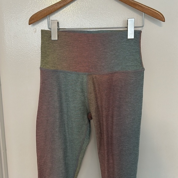 Beyond Yoga Multicolor Nebula Leggings Size Medium - Picture 2 of 6